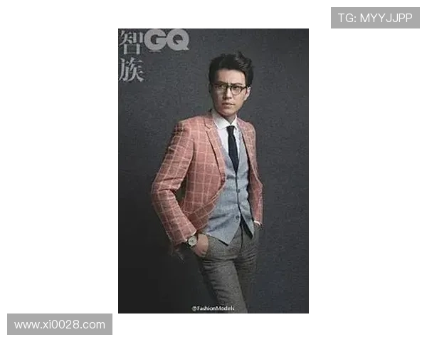 岁月流金，风骨犹存：靳东，不止是荧屏上的中年男性魅力